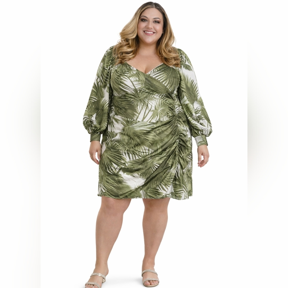 Latiste by Amy 2X white Green Palm Leaf Wrap Dress NWT Plus Size Ruched Tropical